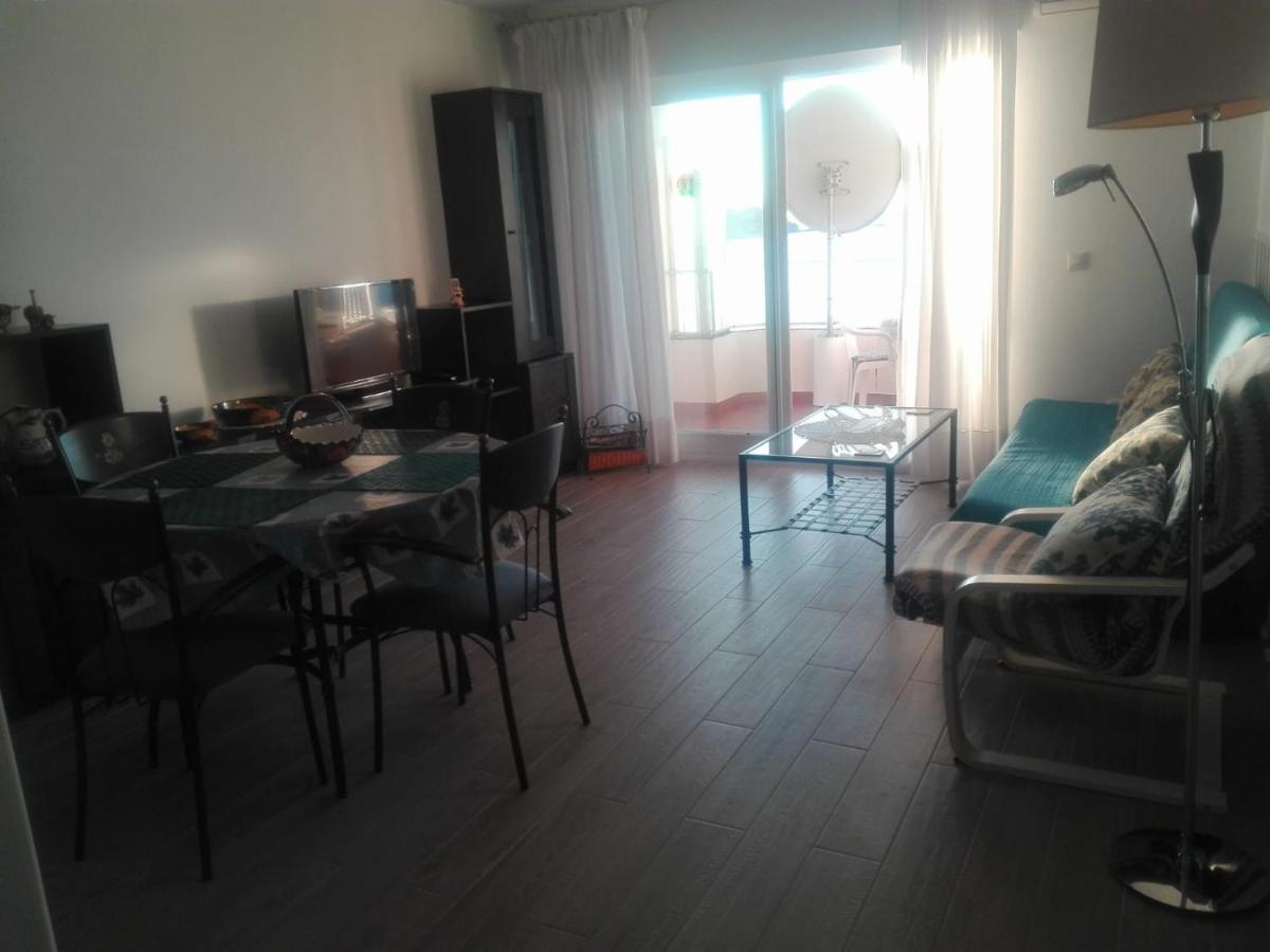 Precioso Apartamento En Альмуньекар Экстерьер фото